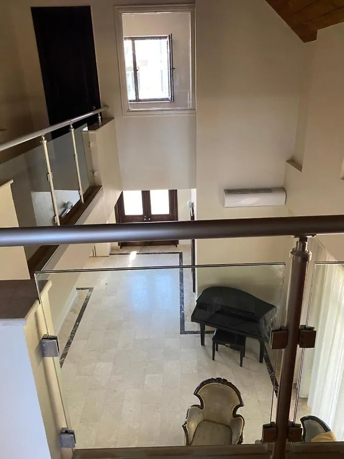 Willa Rare House With Garden Tbilisi