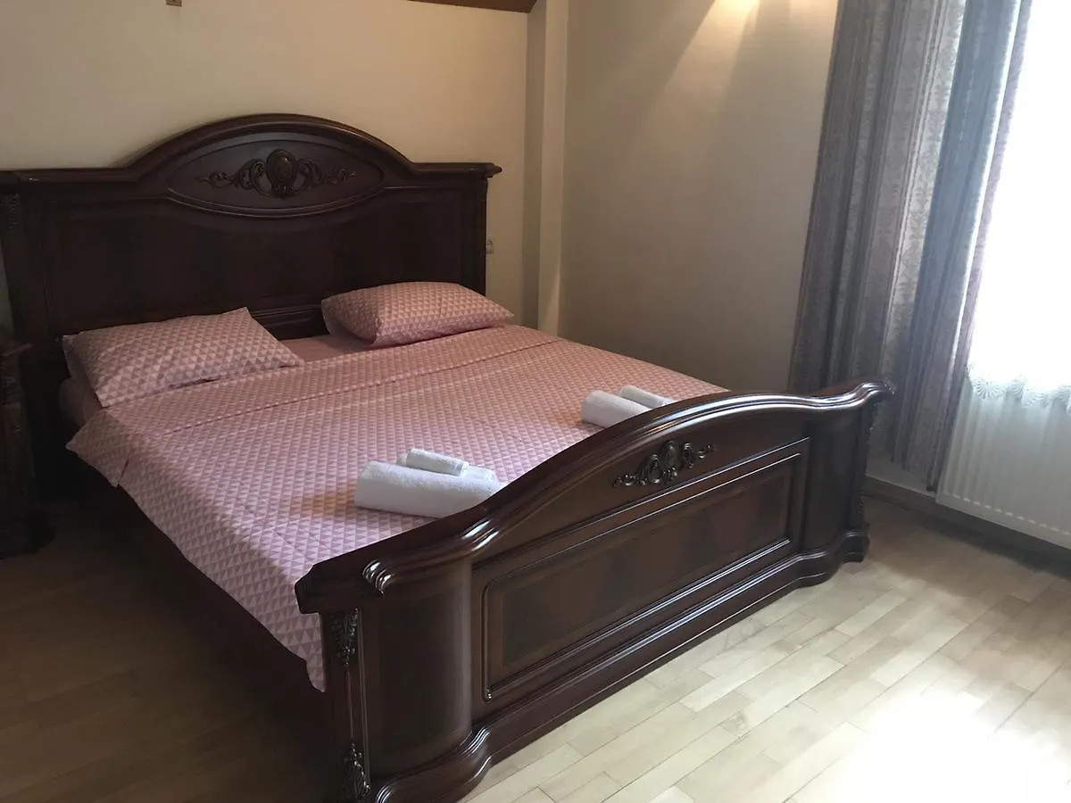 Willa Rare House With Garden Tbilisi